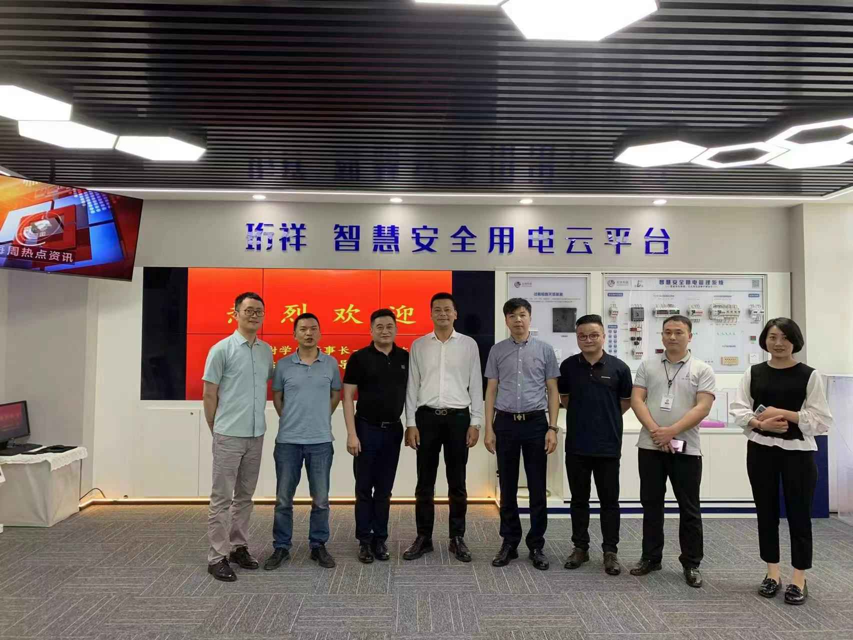 交流赋能 取长补短｜海口德韬线上技术支持有限公司高层远赴培训交流